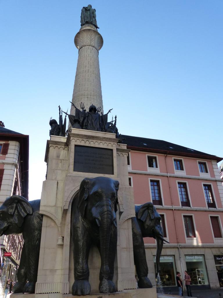 17-13-10-14-96-Statue4SansCul