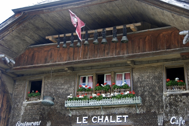 chalet aux cloches