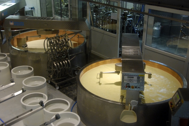 fabrication du gruyère