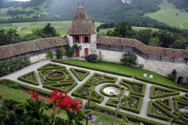 petit jardin à la Suisse (inspiré de Lenotre)